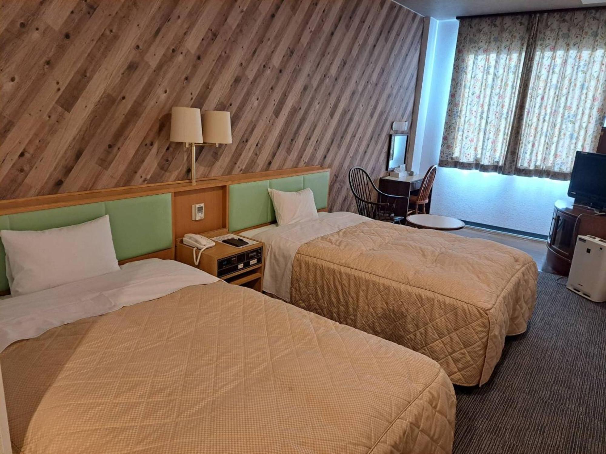Business Hotel Kawakami Kumano Luaran gambar